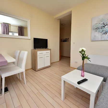 Melandura-5 By Interhome Διαμέρισμα *