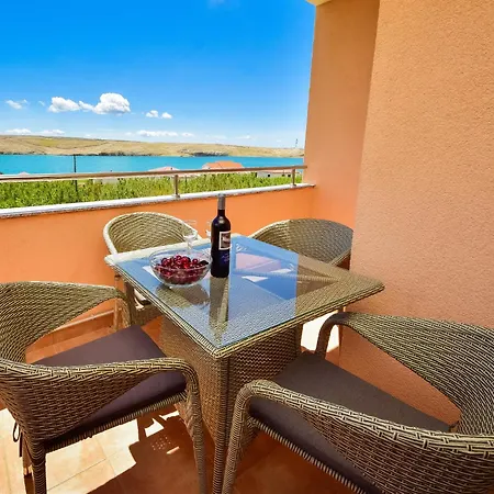 Melandura-5 By Interhome *