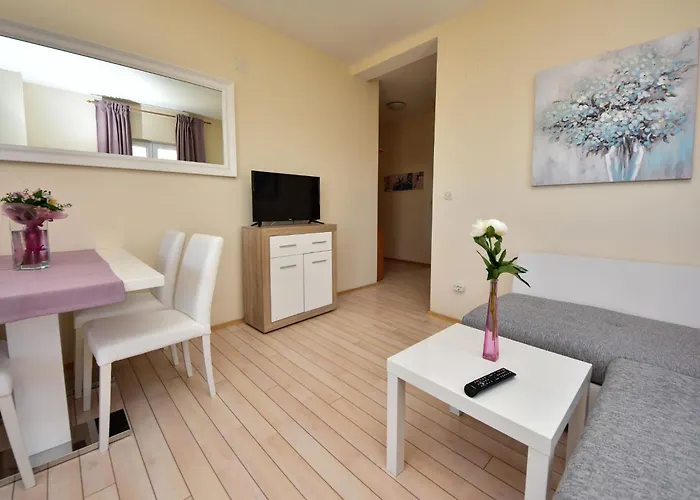 Melandura-5 By Interhome Apartamento *