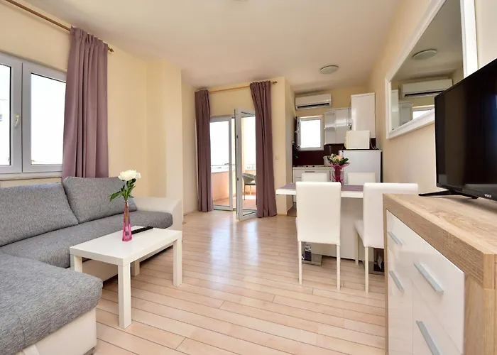 Melandura-5 By Interhome Apartamento Dinjiška