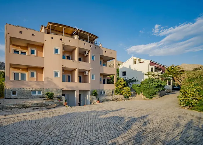 Melandura-5 By Interhome Apartamento Dinjiška