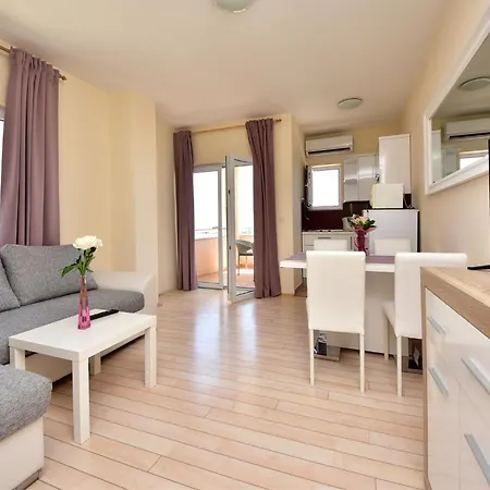 Melandura-5 By Interhome Appartement Dinjiška